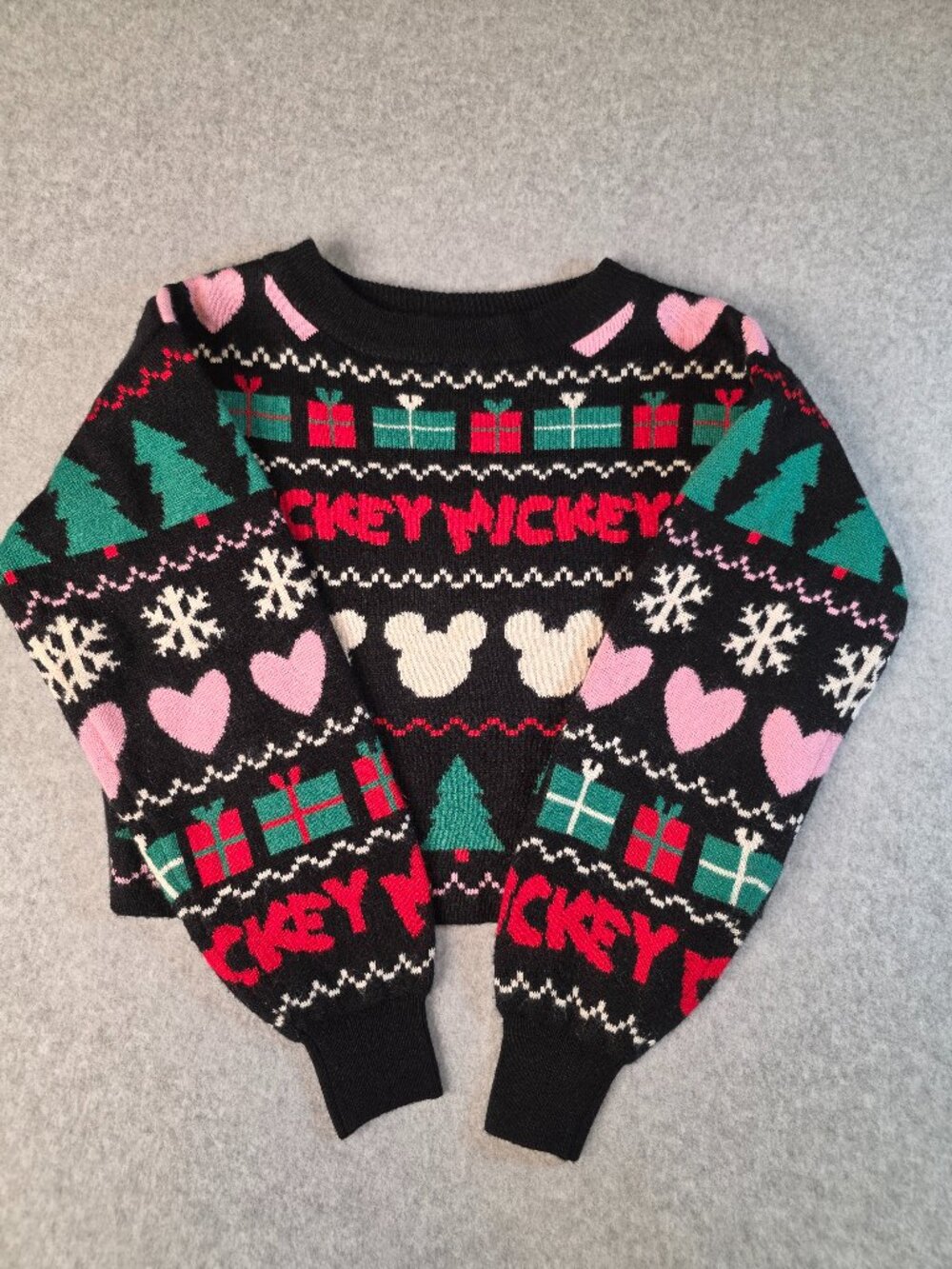 Disney Christmas Sweater Girls 8/10 H&M Long Sleeve Pullover Mickey Hearts Trees